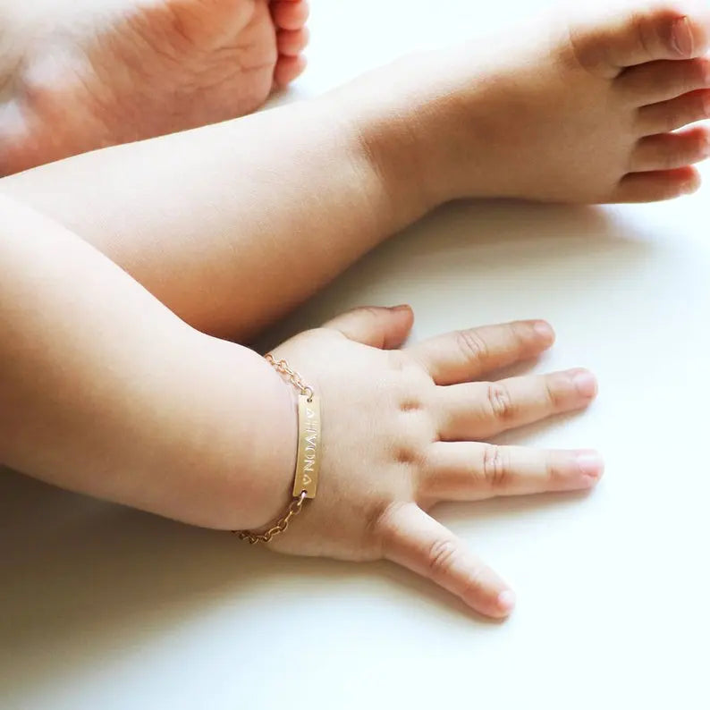 Personalized Gold Baby Name Bracelet for Kids and Toddlers - Ky Ky Kiwi