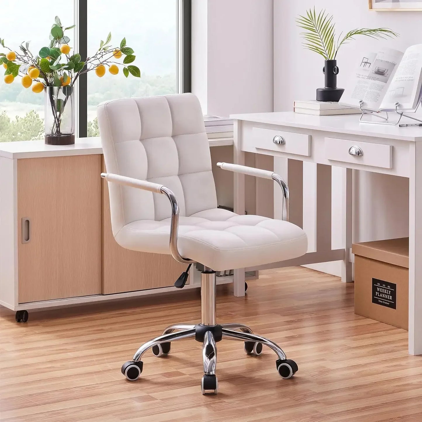 Modern Adjustable Office Chair with Wheels and Armrests - Ky Ky Kiwi