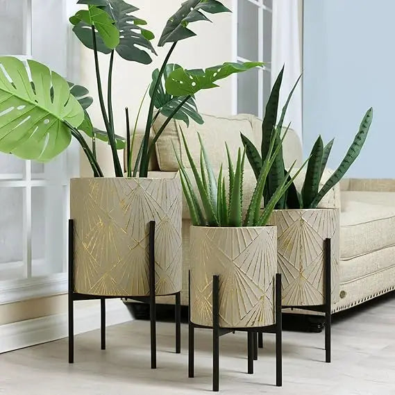 Modern Decorative Metal Planters Set for Indoor Plants - Ky Ky Kiwi