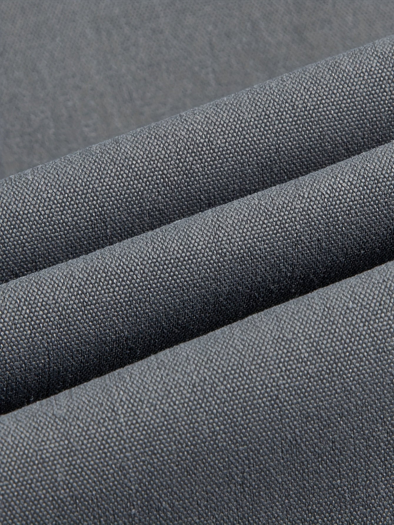 Mens Lightweight Hooded Jacket Full Zip Softshell With Zippered Pockets For Everyday Wear